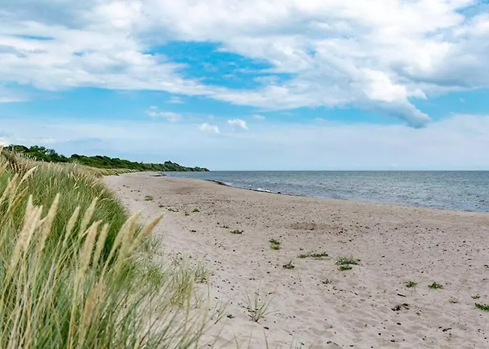 Det Gamle Garnbinderi, Ved Mons Bedste Strand.